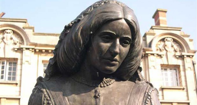 İngiliz Edebiyatının Bilgesi George Eliot