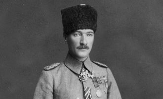 Atatürk’ün dahice fikirlerinden bir tanesi daha…