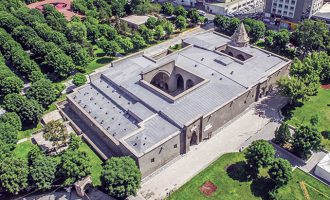 Dünyadaki İlk Tıp Okulu olarak Gevher Nesibe Tıp Medresesi ve Darüşşifası